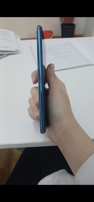 Продаю телефон HUAWEI P30 life