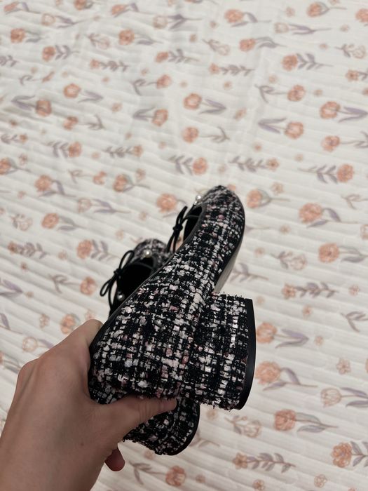 Твидовые туфли Charles&Keith