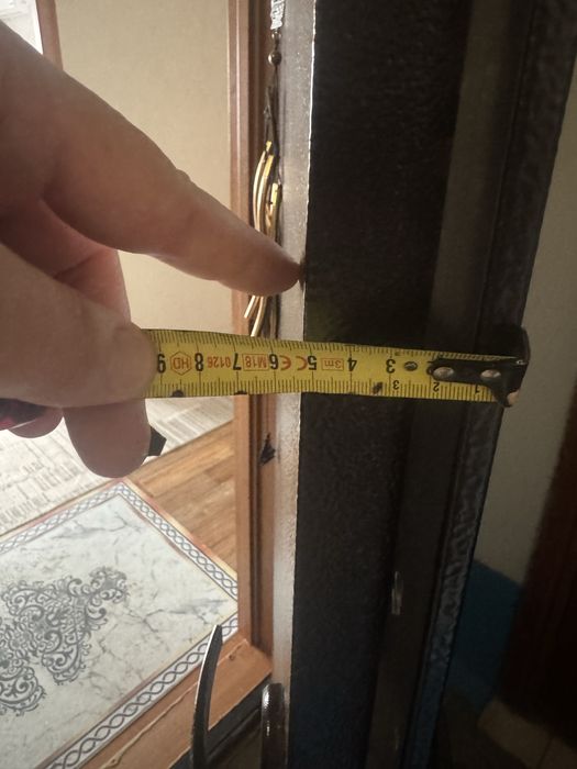 Дверь входная металлическая!!!