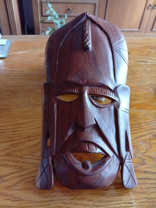 продавам вази и украси