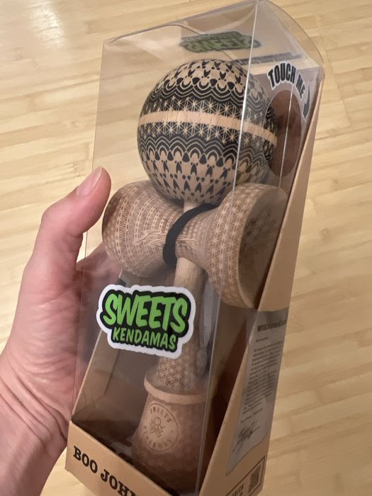 Kendama sweets Boo Johnson SACRED LEGEND SHAPE – ANTI SKID  Cluj