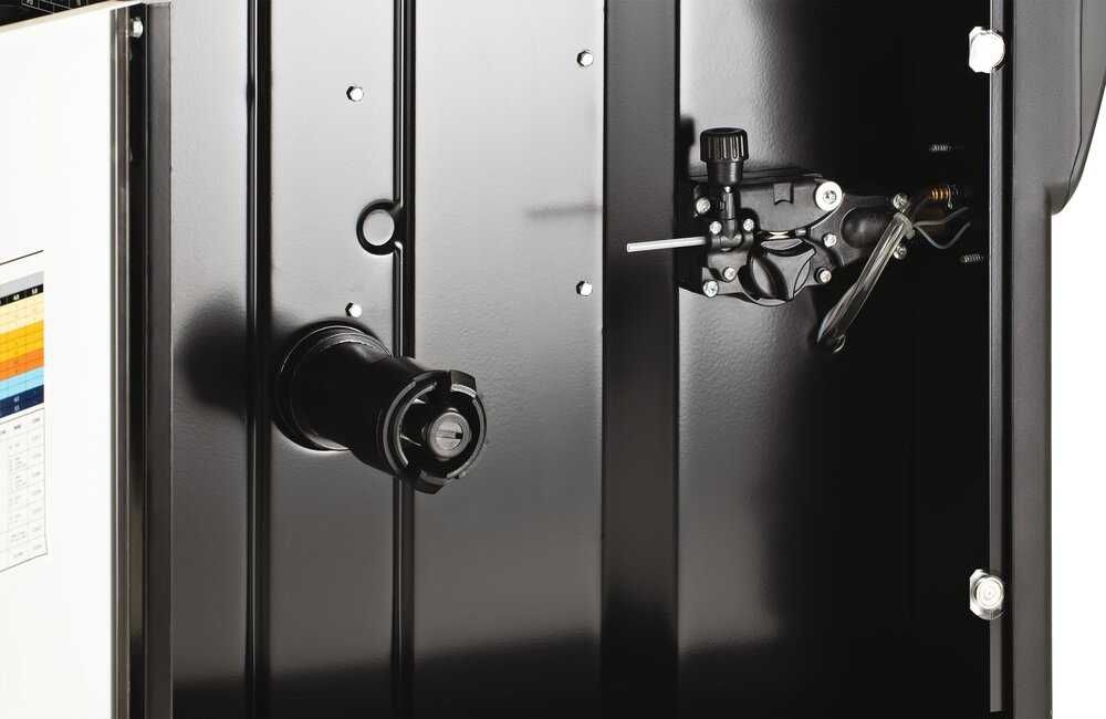 Aparat sudura cu sarma MAXIMA 230 TELWIN cu argon CO2 MIG-MAG/TIG/MMA