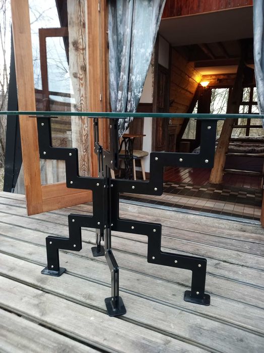 Blat de sticla pentru masa sau expozitie