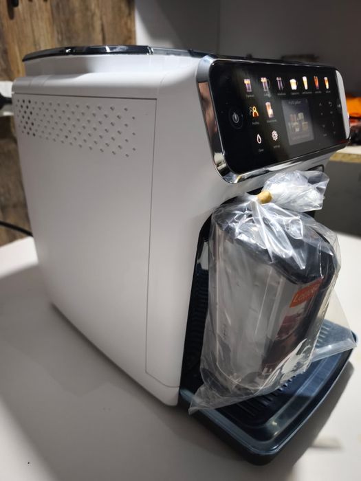 Philips LatteGo 5500 alb