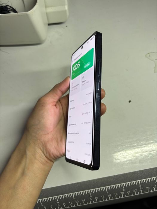 Infinix NOTE 40.