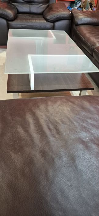 Холна стъклена маса