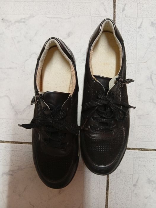 Adidași pantofi femei/dama piele naturala 37,5