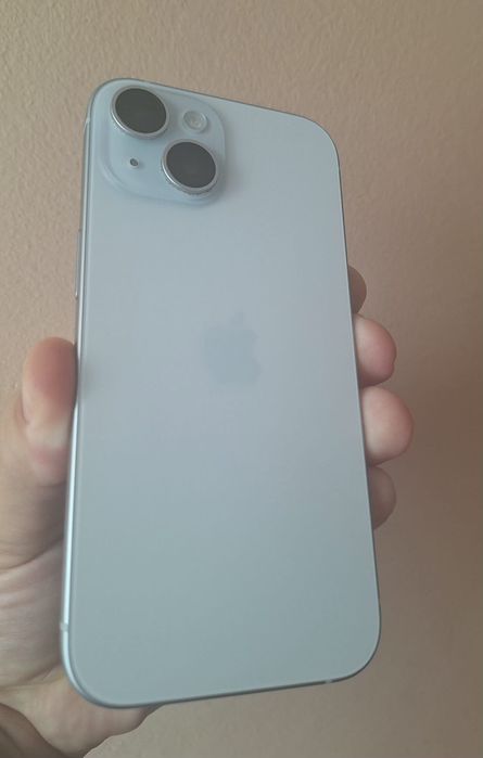 iPhone 15 Pentru piese defect Impecabil recarosare impecabil
