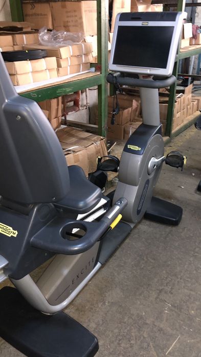 Depozit aparate fitness technogym