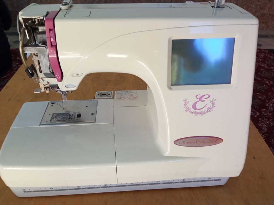 Janome electron mashinka vishipka