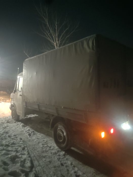 Мерседес бусик 207D в отличном сомтояние