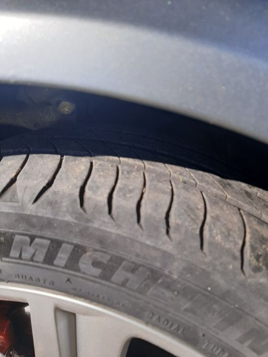 Продавам оригинални немски джанти Ауди 17 5 112 с летни гуми мишелин