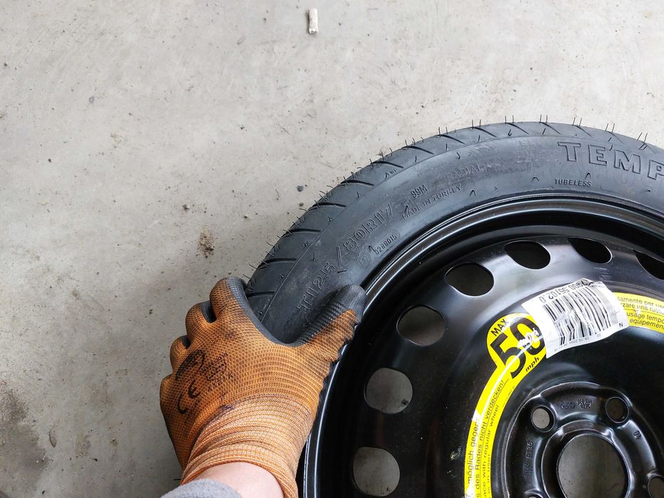 1 бр.гума патерица  Goodyear 125 80 17 за VW, AUDI,GOLF 5,6 ц,о 57,1.