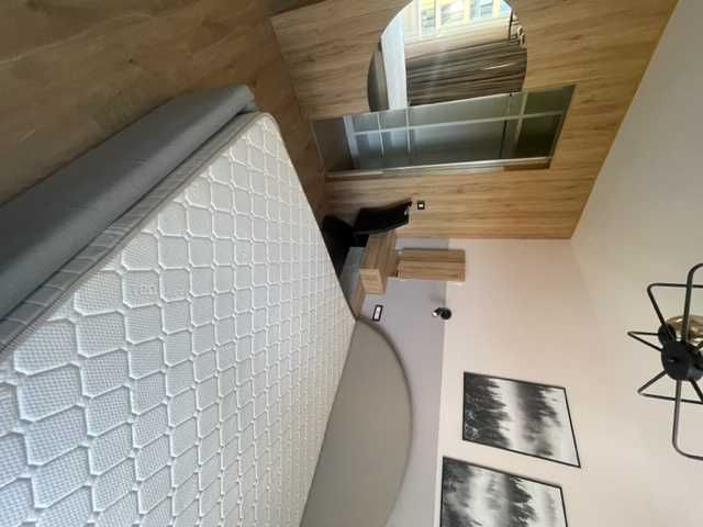 Дава се под наем Тристаен апартамент в Варна, Общината - 70 кв.м за 867 € - Снимка #1