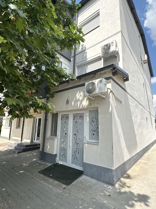 Spațiu comercial perfect pentru Barber Shop sau Salon– 18 mp