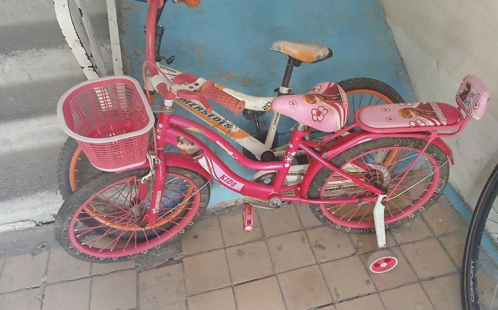 Велосипед лар сотилади, ғилдираклари 20" ўғил боллар ва қизларники бор