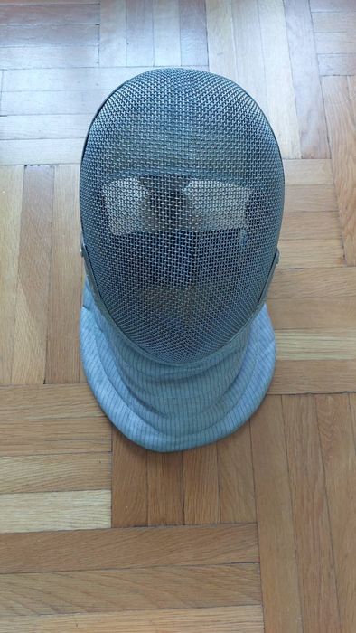 Маска за фехтовка M и нагръдник XS