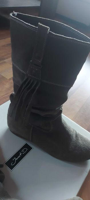 Cizme piele intoarsa brand Janet D.
