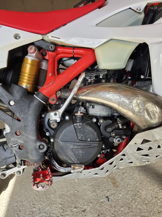 Se vinde Beta 300 rr