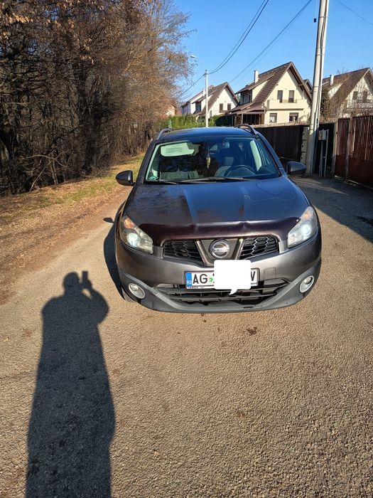 Nissan Qashqai +2
