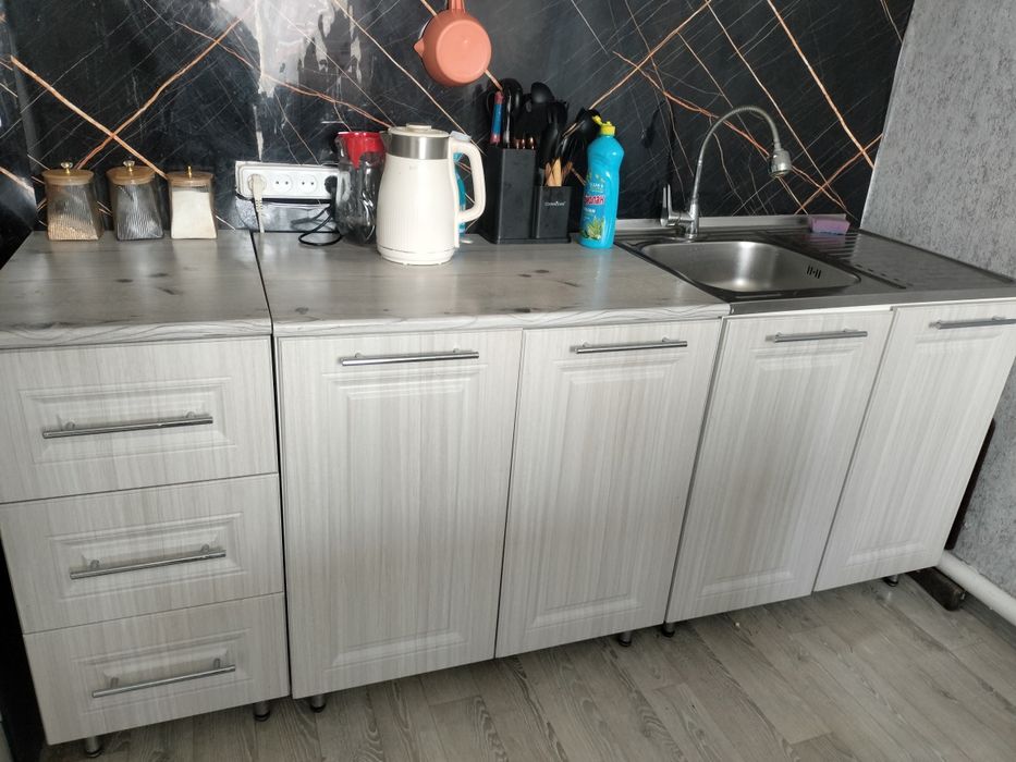 Кухонный гарнитур