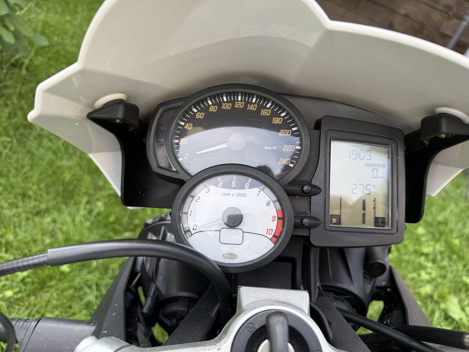 Bmw f800r  2009 full service