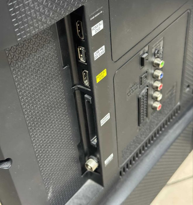 Телевизор Samsung UE32J4100AW