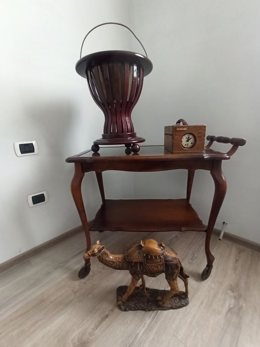 Cărucior de servire vechi Chippendale