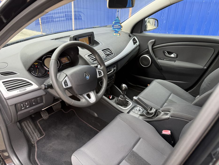 RENAULT Megane 2011 — imagine 5