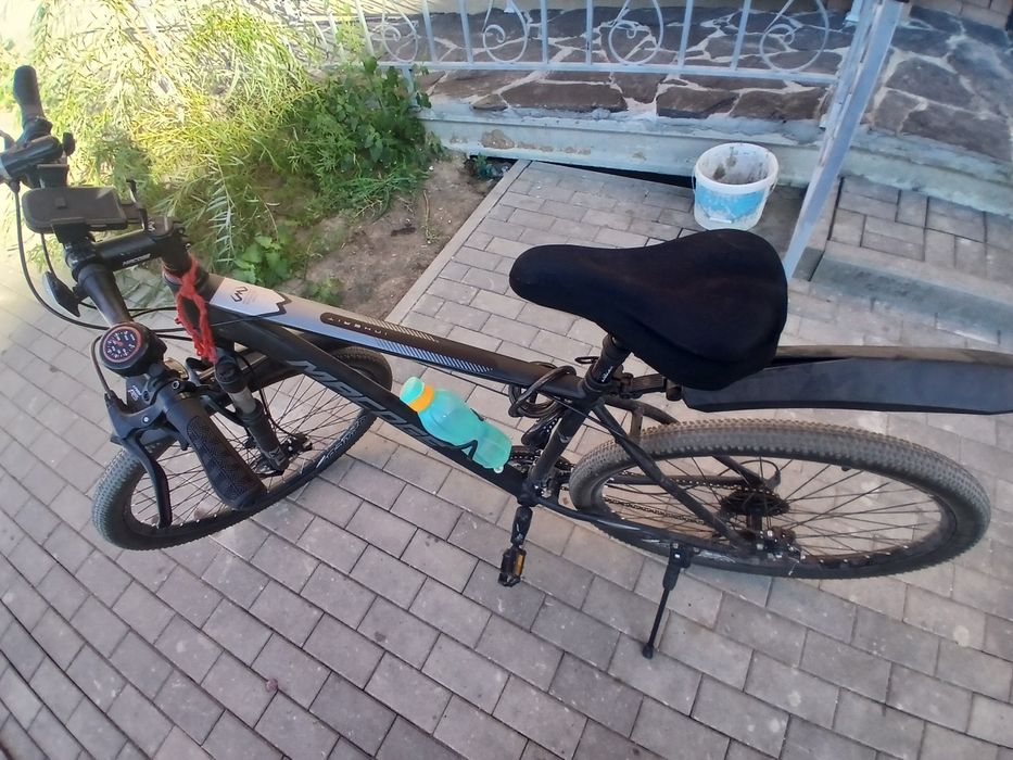 Продам горный велосипед Marfose
