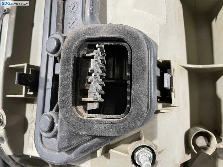 Stop Lampa Tripla Dreapta Opel Zafira A 1999 - 2005 (Sticla Deteriorata Topita) [LR0281]