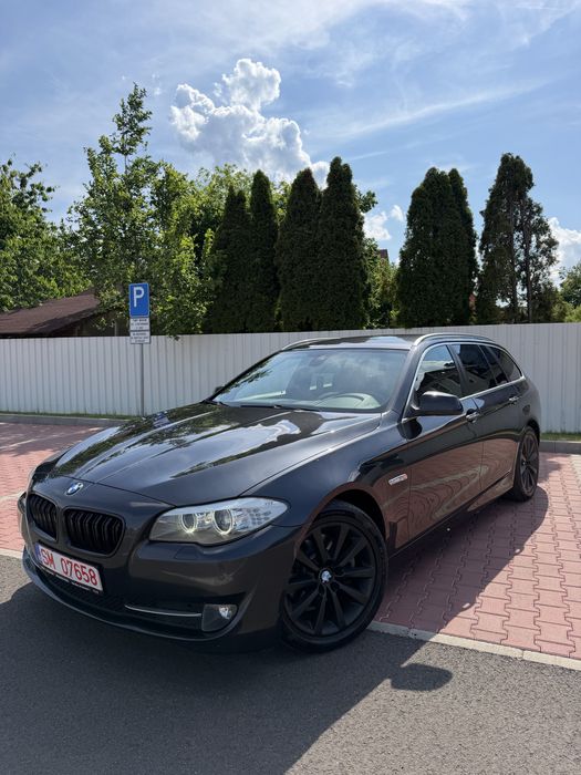 BMW 5 Series 2012 — imagine 4