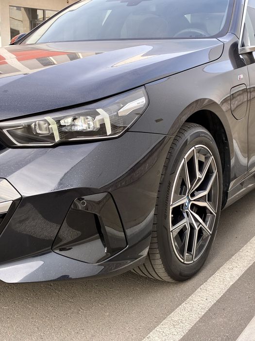 BMW I5 long, с пробегом