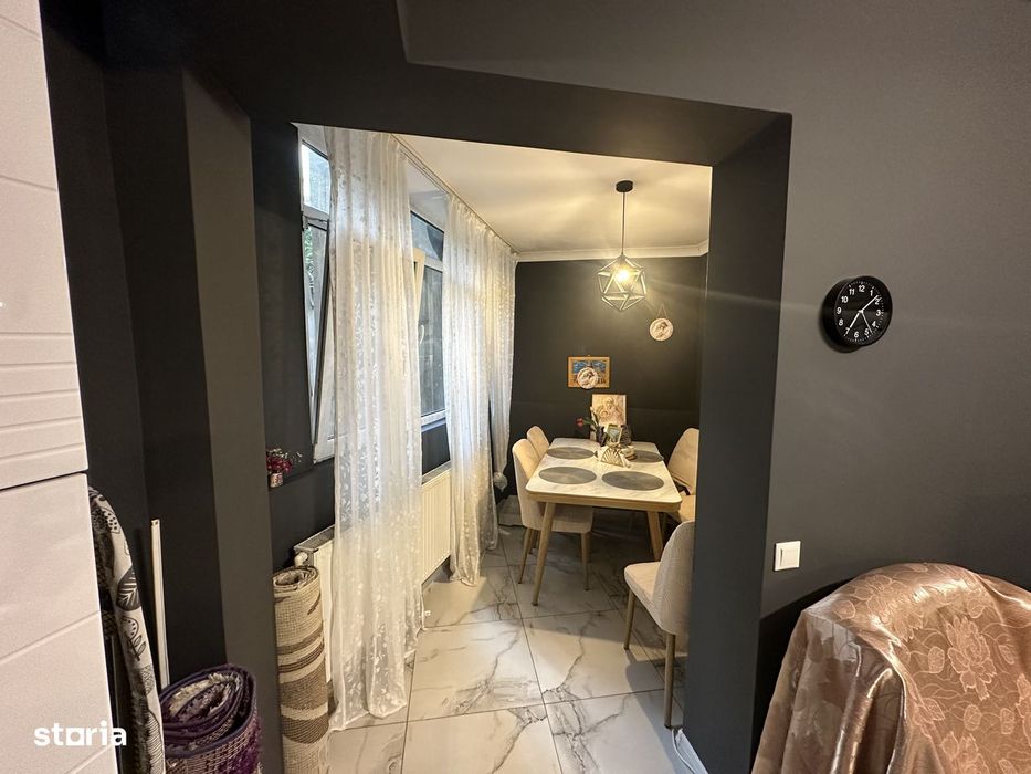 2 camere renovat | Piața Romană–B-dul Bălcescu | Etaj 1
