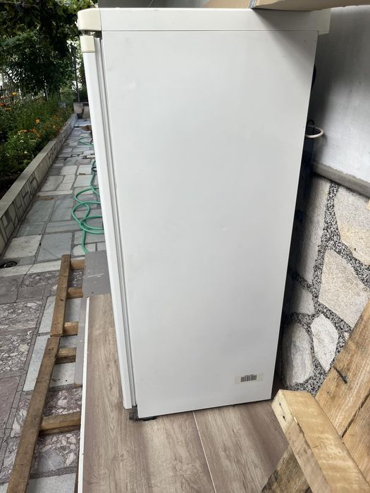 хладилник горна камера