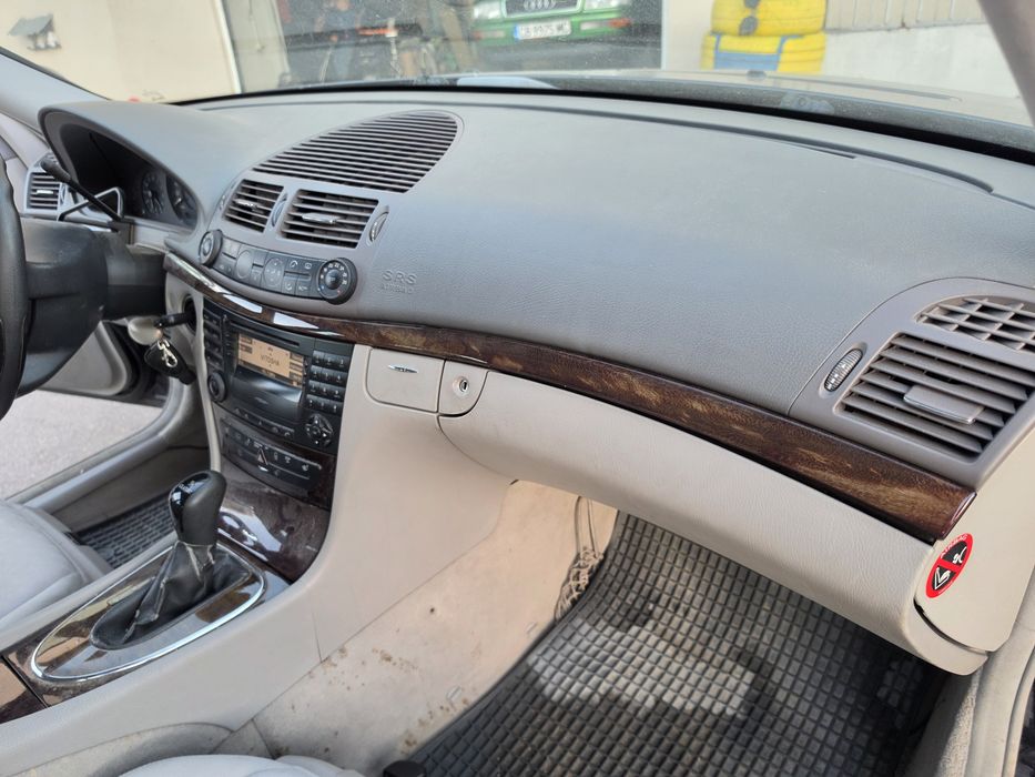 Арматурно табло Мерцедес Е класа W211 сиво Mercedes E class W211