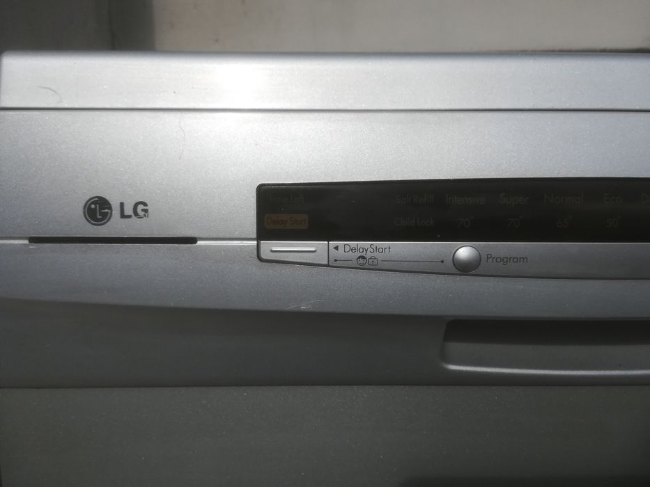 Vând piese mașina de spălat vase  LG 12 BS6