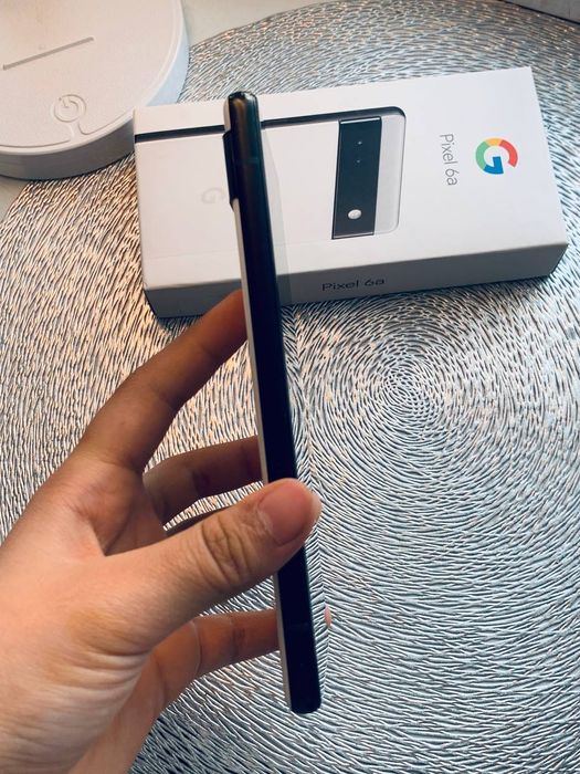 Продается Pixel 6a в хорошем состоянии.