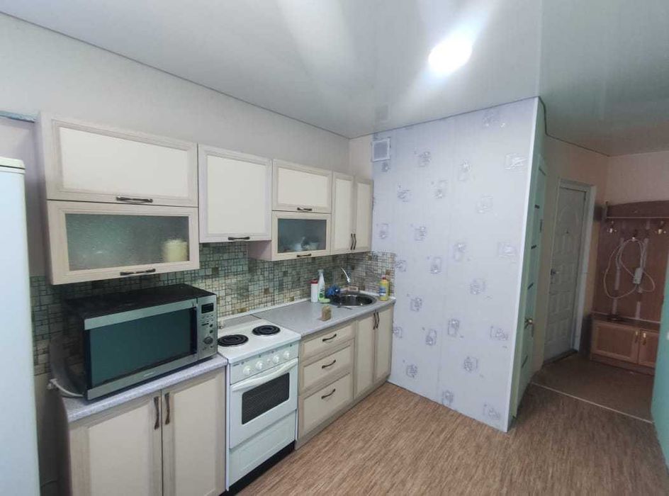 Продам 2-х комн. ул. Камзина, 27