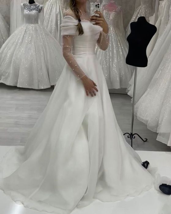 Свадебное платье