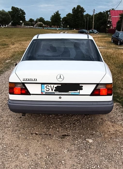 Mercedes-Benz 200