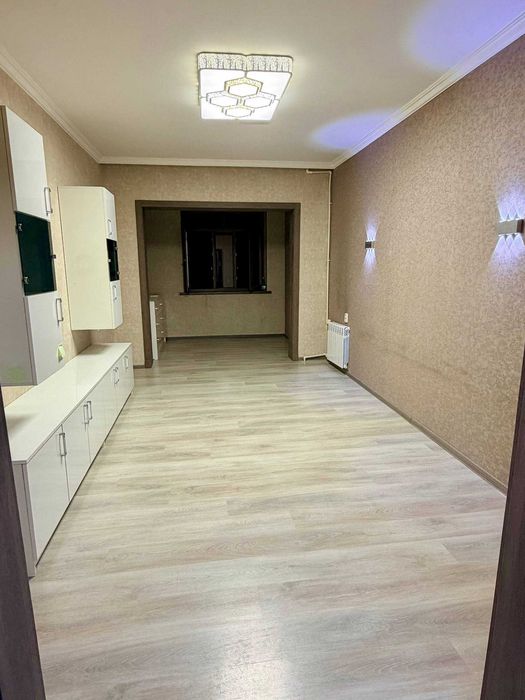 ЮНУСАБАД 2 УГОЛОВНЫЙ суд 3\2\4 кирпичный дом.Продаю квартиру