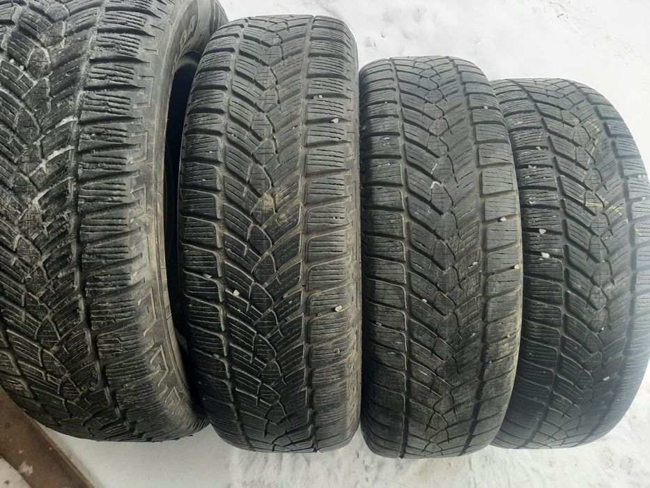 Продам шины 225/65/17 фильда