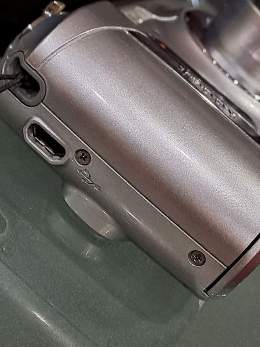 Фотоапарат KODAK EasySare C143