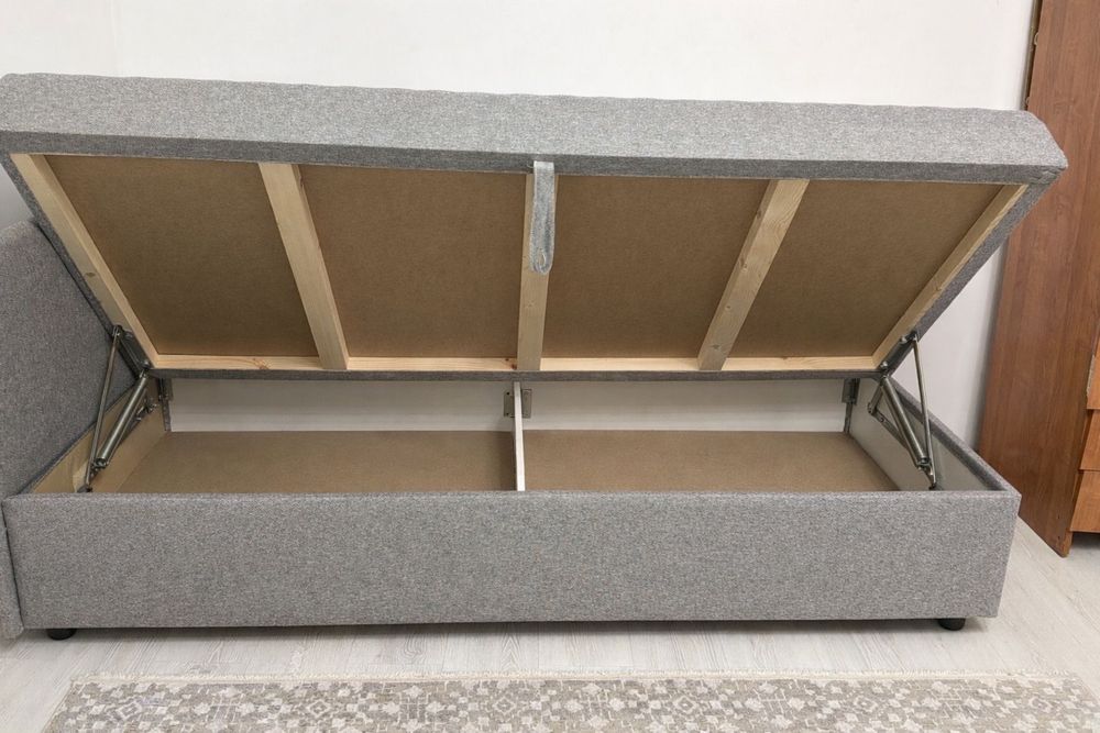 Продам диван в отличном состоянии