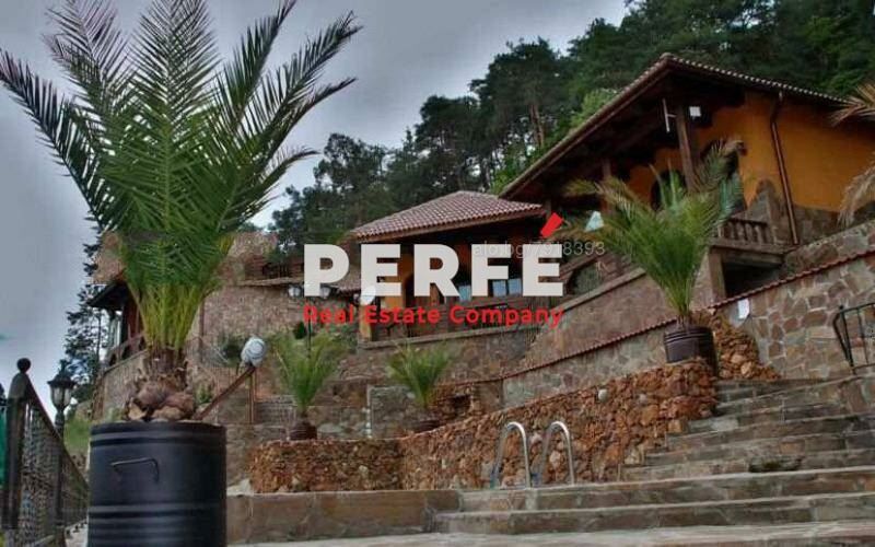 Хотел в Пазарджик, област-гр.Велинград площ 1500 цена 970000