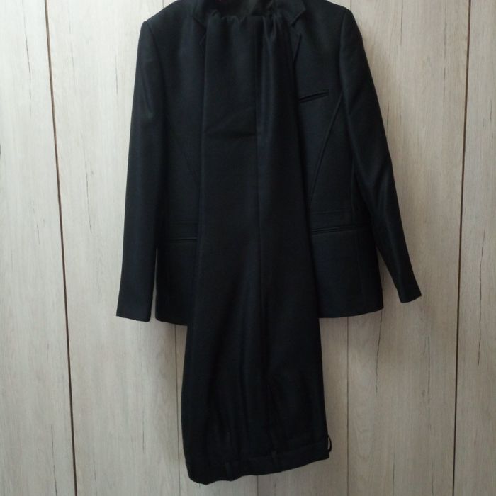 Черен костюм на Aggressor