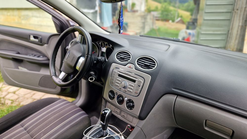 FORD Focus 2009 — imagine 4
