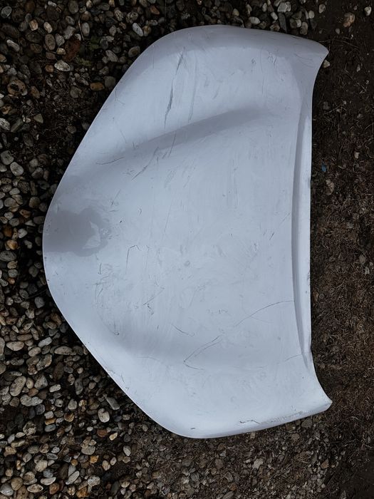 Capotă motir toyota chr.