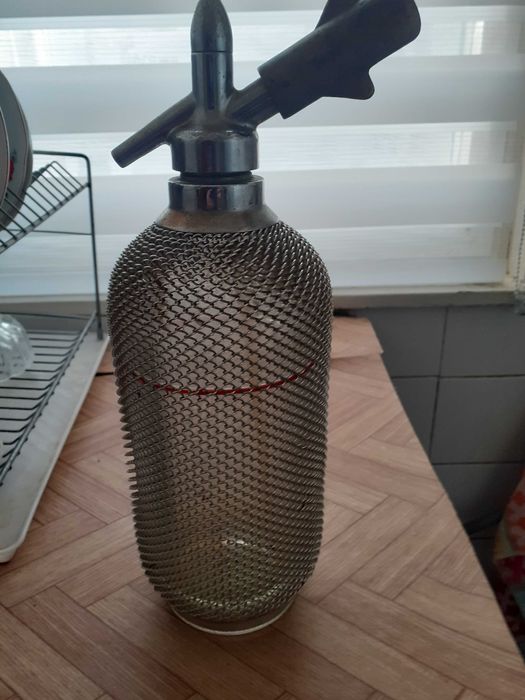 Продава запазени вещи!